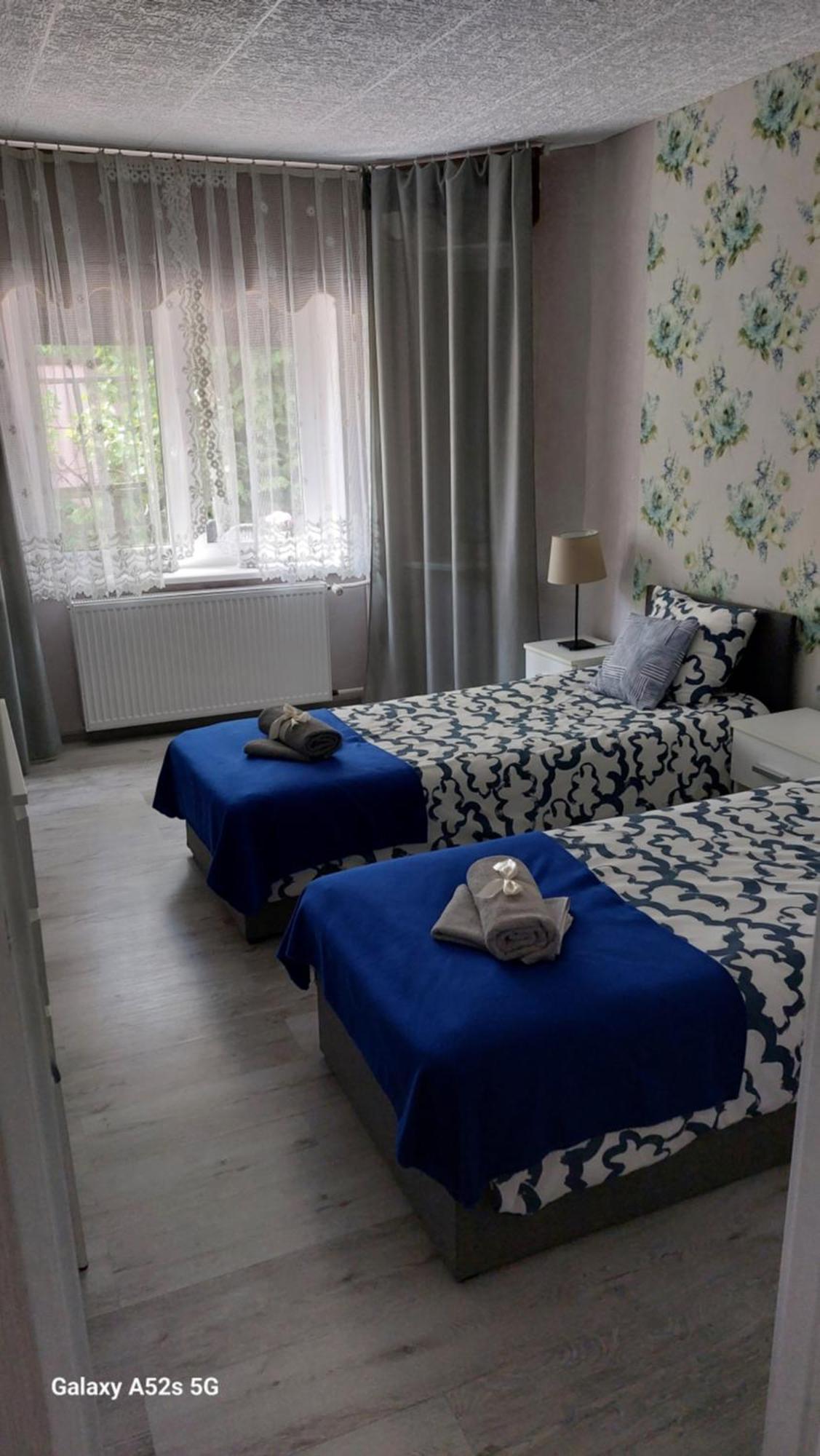 Апартаменты Apartament 42C Цехоцинек Номер фото